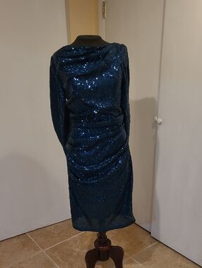 Betsy & Adam Dark Navy Sequin Long-Sleeve Cocktail Dress